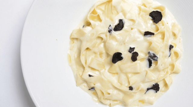 Fettuccine Alfredo Tartufo.